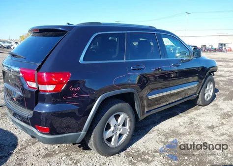 2011 Jeep Grand Cherokee Laredo z USA, uszkodzony, nr VIN 1J4RR4GG1BC547460